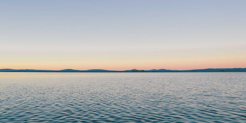 女性生活76：融合健康内核与时尚表达的现代生活哲学